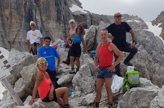 RIFUGIO GARBARI AI XII APOSTOLI BOCCA DEI CAMOSCI